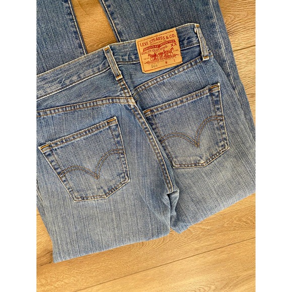 Levi's 501XX Jeans Womens 28x31 Blue Button Fly Medium Wash Denim Cotton - Picture 8 of 11